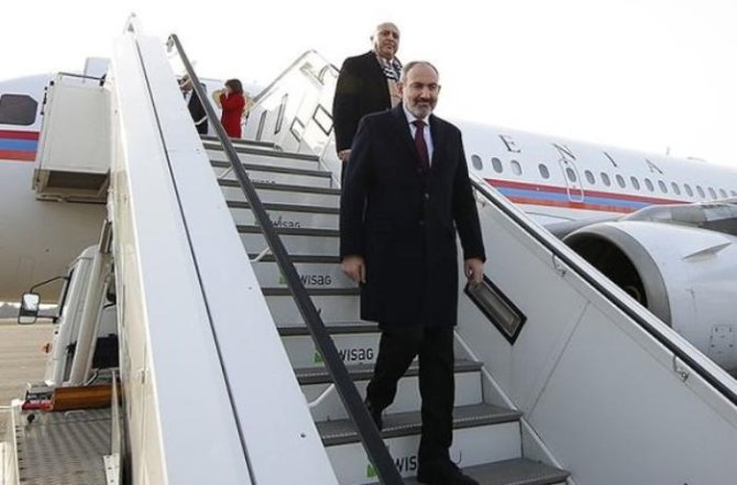 Paşinyan Rusiyaya üç günlük səfərə gedir