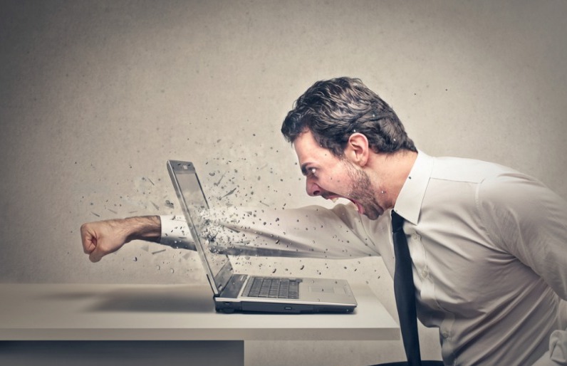 Kompüterdən necə istifadə etdiyiniz stress səviyyənizdən xəbər verir