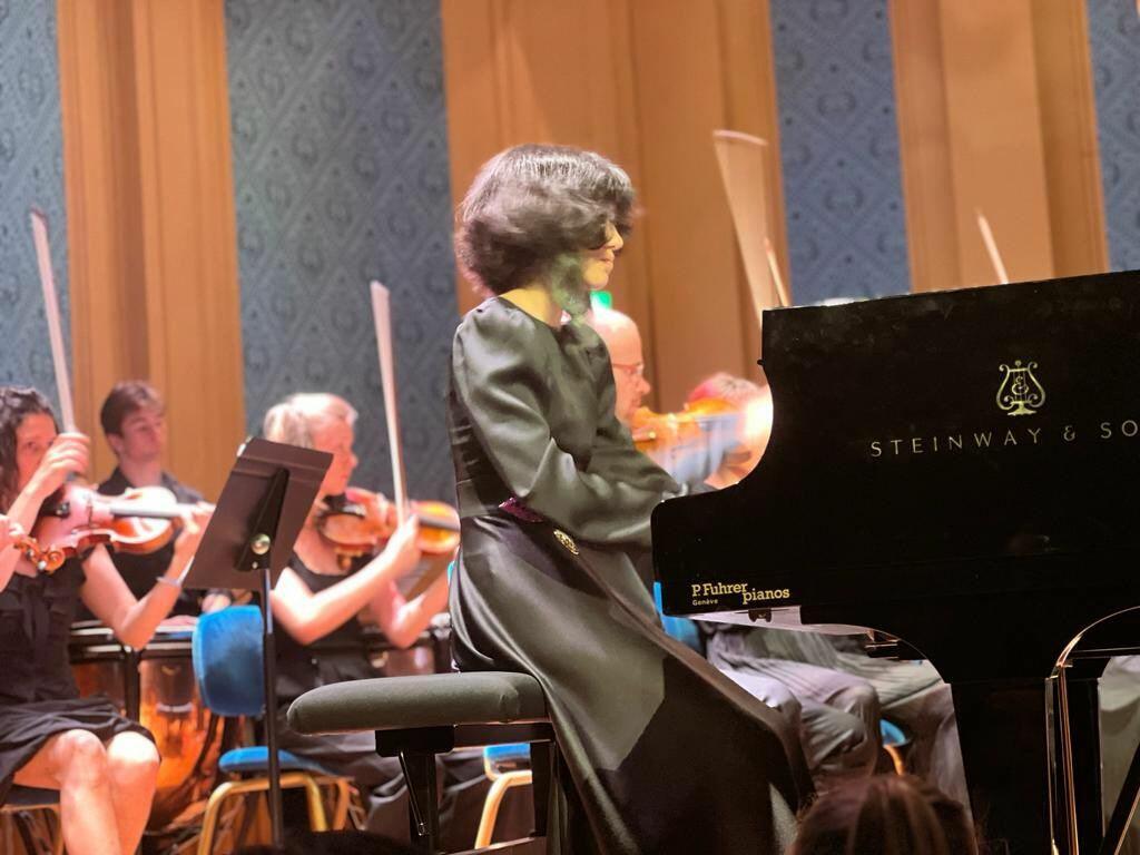 Azərbaycanlı pianoçunun çıxışı Cenevrədə alqışlarla qarşılanıb - VİDEO
