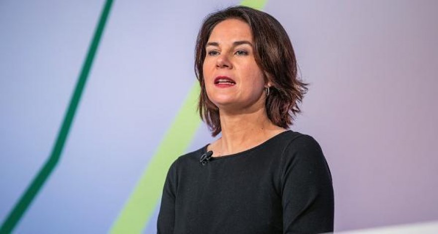 Almaniyanın xarici işlər naziri: Putin Rusiyanı məhv edir
