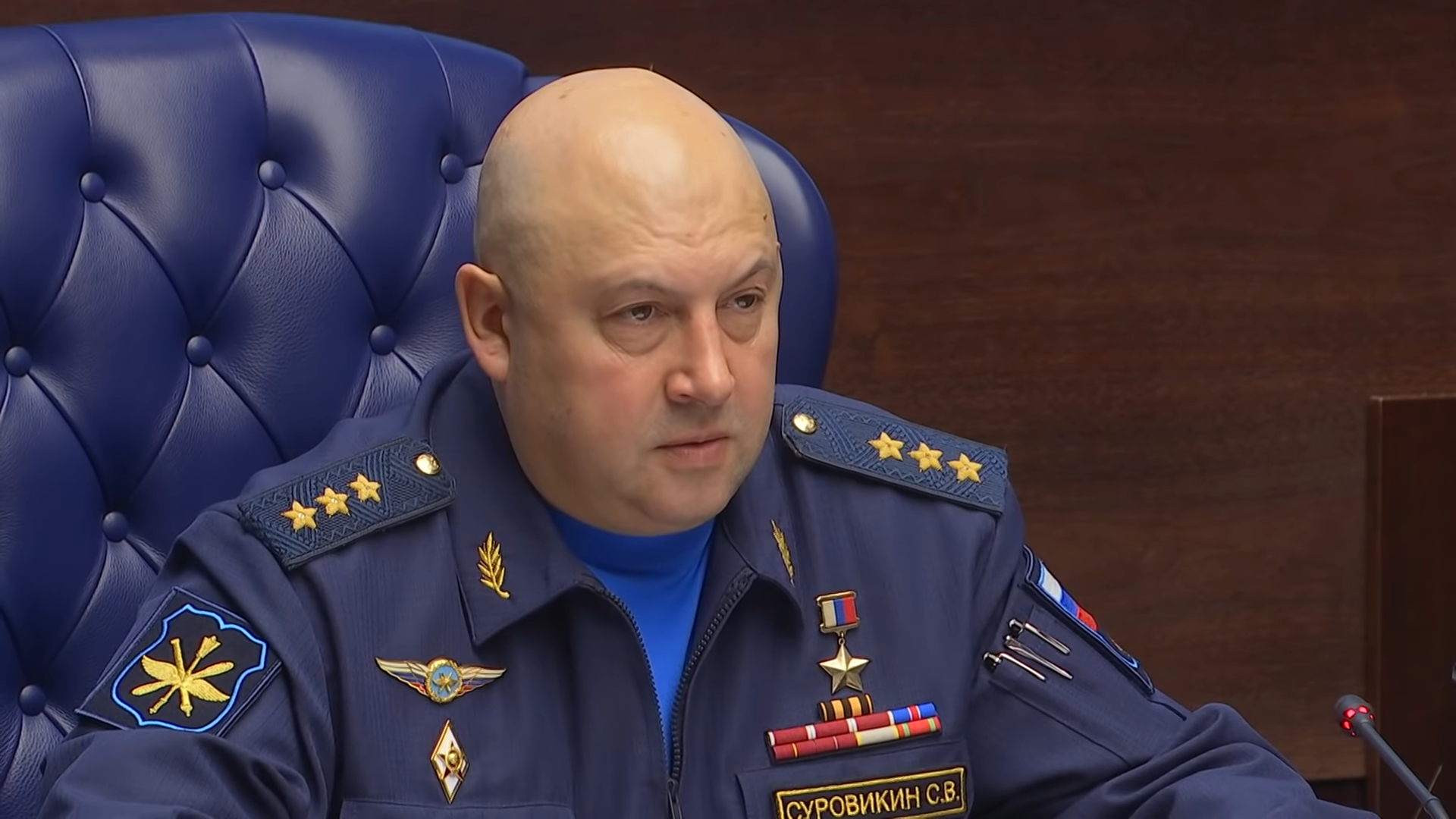 General Surovikin dindirilir - KİV