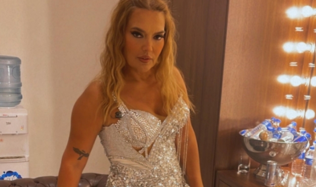 Müğənni \\\"qocalmısan\\\" deyən izləyicisinə elə söz yazdı ki... (18+FOTO)