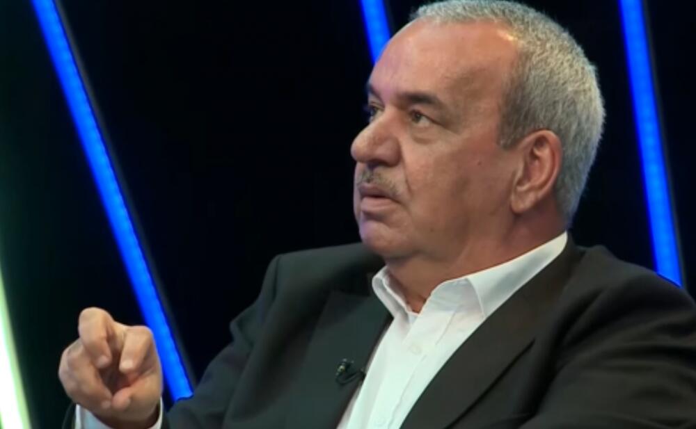 Məşhur meyxanaçı: Hər gün gedib məzarıma baxıram..