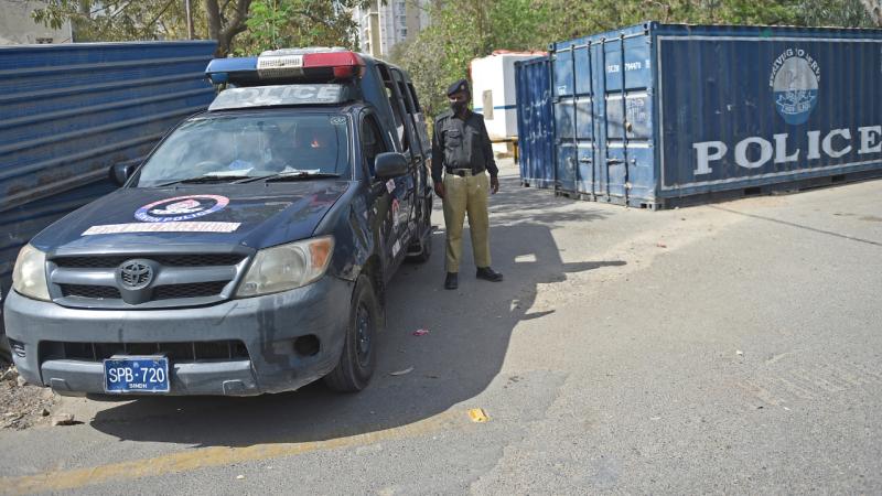 Pakistanda bomba hücumu nəticəsində 1 polis həlak olub