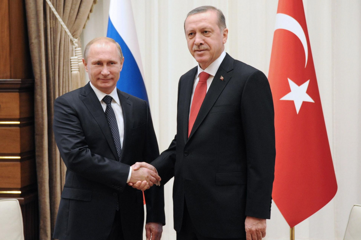 Putin Ərdoğanla danışıq aparır