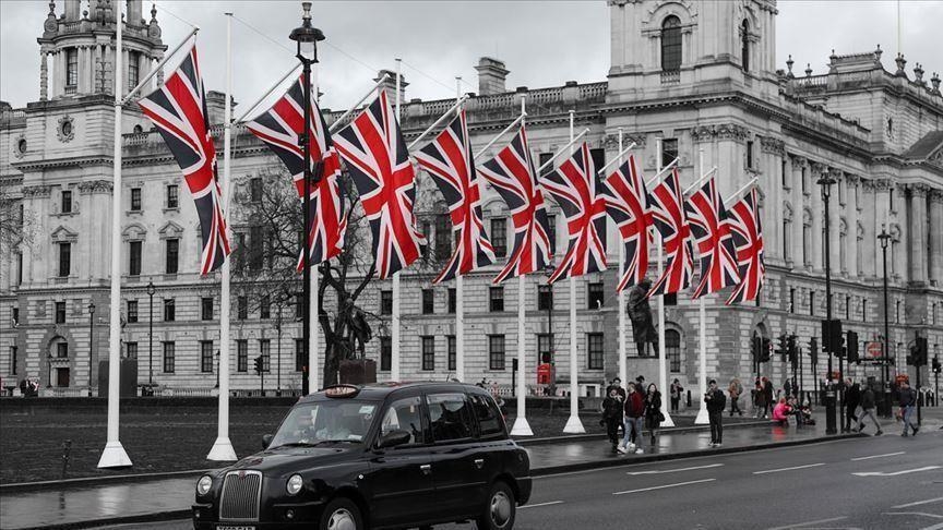 Böyük Britaniya Belarusun altı müdafiə müəssisəsinə qarşı sanksiya tətbiq edib