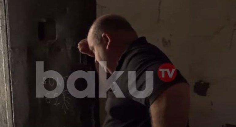 İşgəncə gördüyü yerlərdə illər sonra dəhşət yaşadı - VİDEO