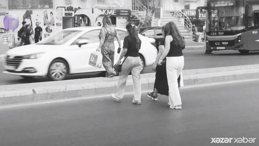 Piyada keçidində bir neçə dəqiqəni itirməklə ömrünüzü UZADA BİLƏRSİNİZ.. - VİDEO