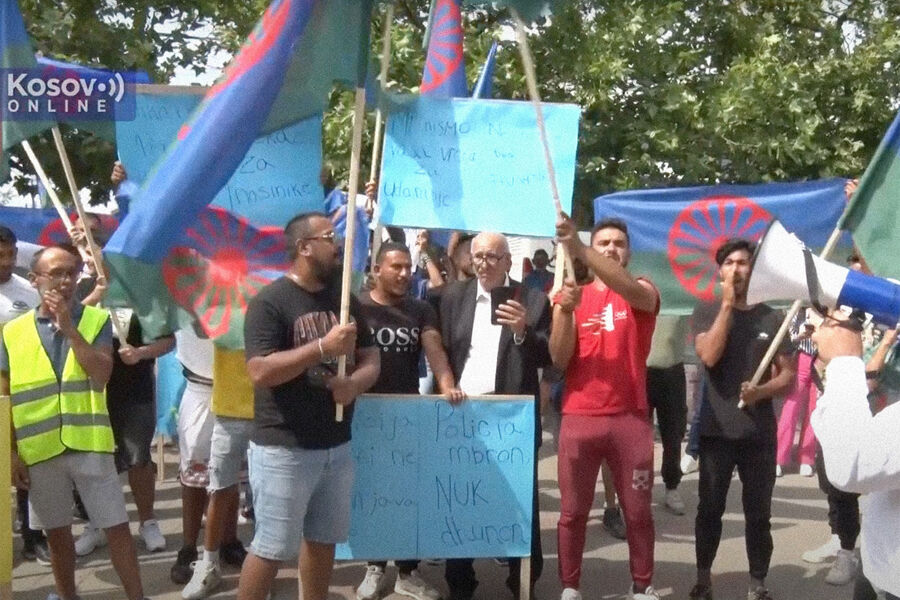 Qaraçılar mitinqə başladı