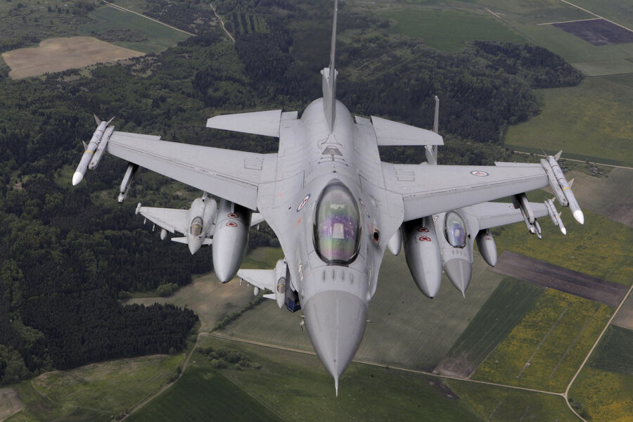 F-16-nın bir saatlıq uçuşu 27.000 dollara başa gəlir