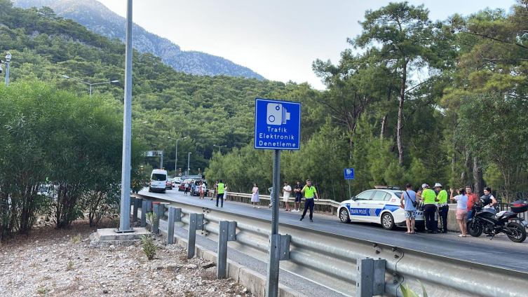 Antalyada tuneldə 14 avtomobil zəncirvari qəza törədib