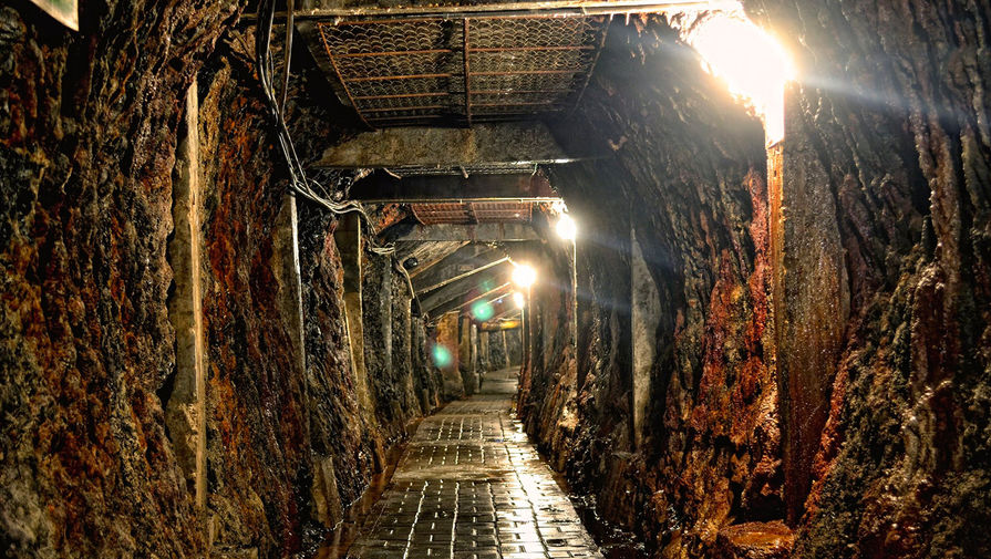 İranda mədən partladı