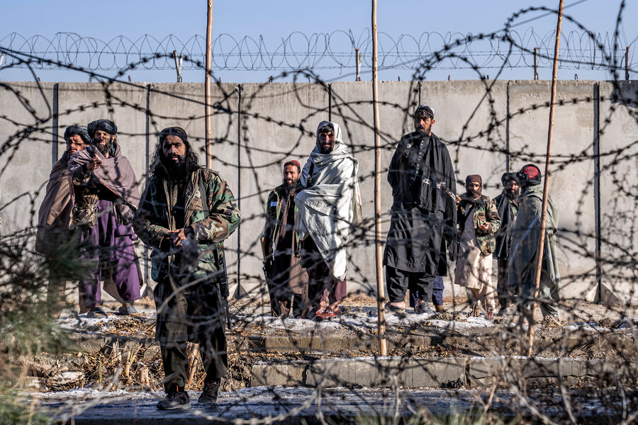 Əfqanıstanda silahlı Talibanın müşayiəti ilə turlar təşkil olunub
