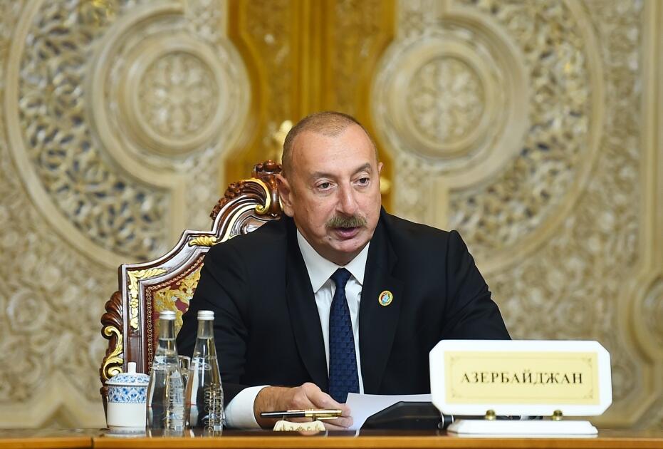 İlham Əliyev: Gəmiqayırma zavodunun imkanlarının genişləndirilməsi üzərində fəal çalışırıq