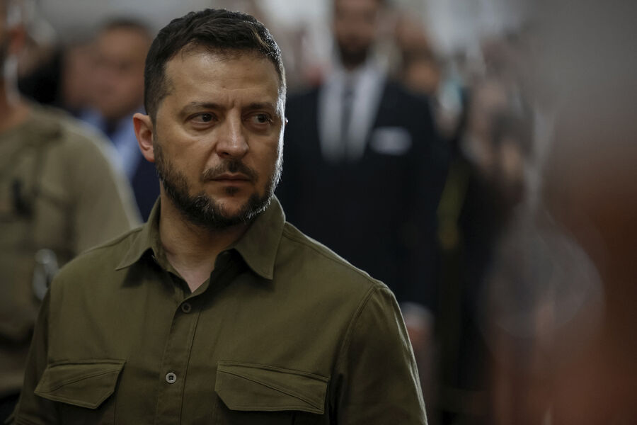 Zelenski Bolqarıstana Ukrayna taxılının idxalına qoyulan qadağanı götürdüyünə görə təşəkkür edib