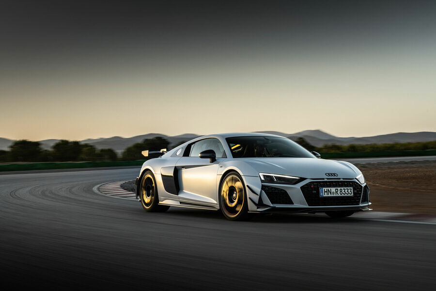 Audi R8-in varisini hazırlayacaq