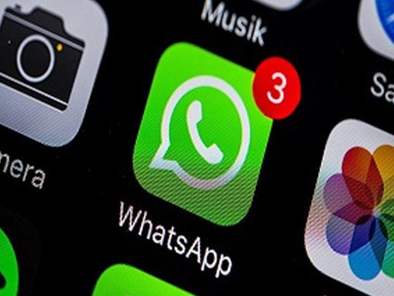\\\"WhatsApp” müəllimlərə qadağan olundu