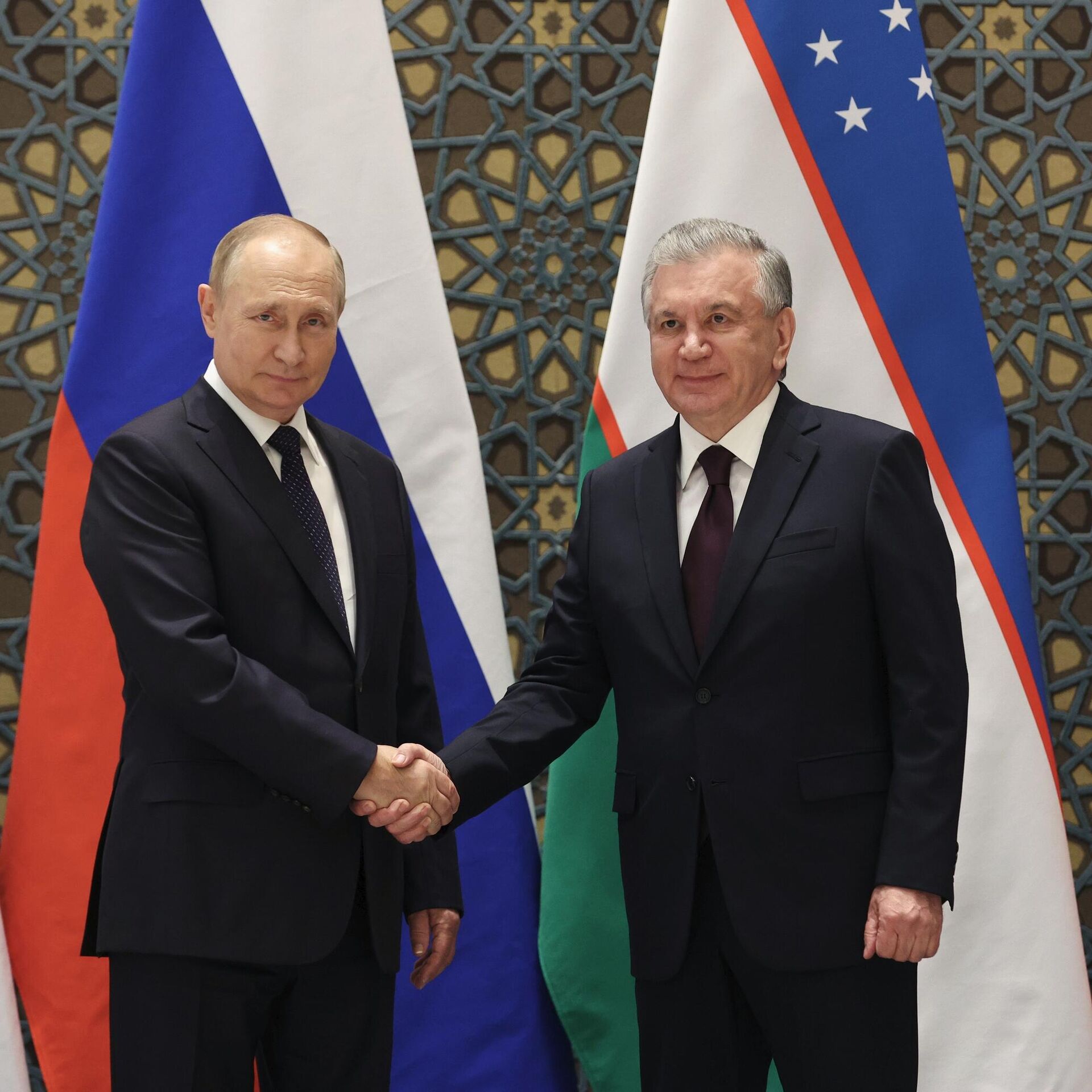 Putin Özbəkistana gedir