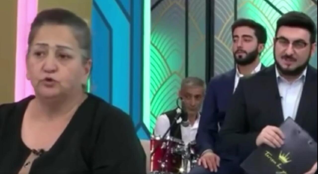 Efirə çıxan ana: \\\"Təcili tibbi yardımın həkimi dedi ki, oğlumun içinə cin girib\\\" - VİDEO
