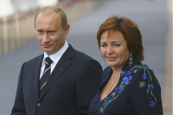 Putinin yanındakı qadın kimdir? - 71 yaşlı prezidentin həyatı