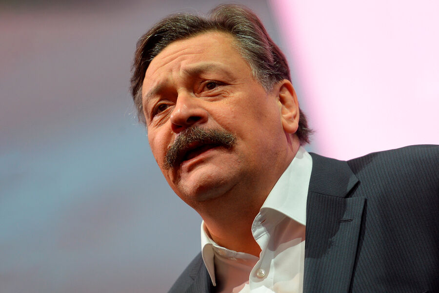 Təmizlikçi xanım aktyor Nazarovun qızından 3,5 milyon rubl oğurlayıb