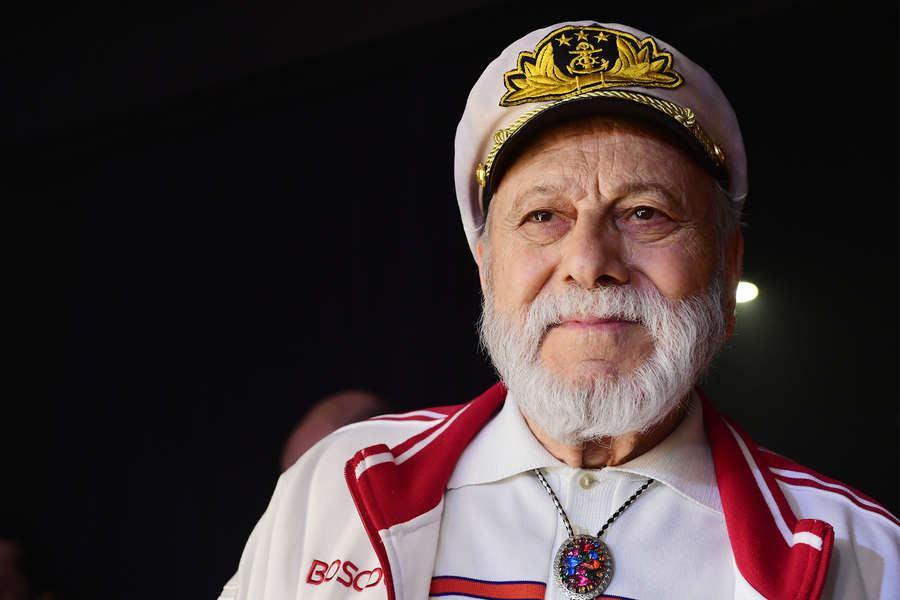 Bedros Kirkorov xəstəxanadan qaçıb