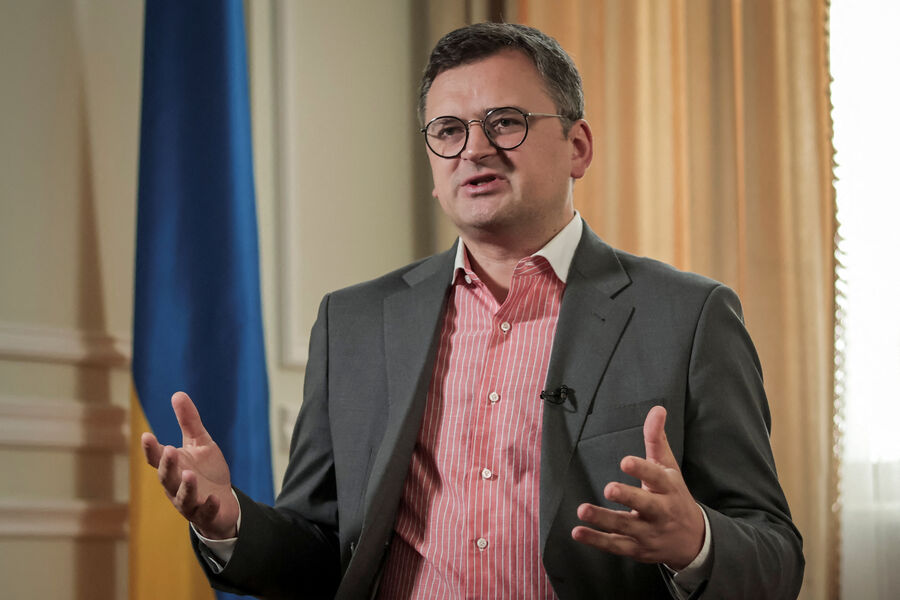 Ukrayna Xarici İşlər Nazirliyinin rəhbəri Cənubi Afrikaya gedib