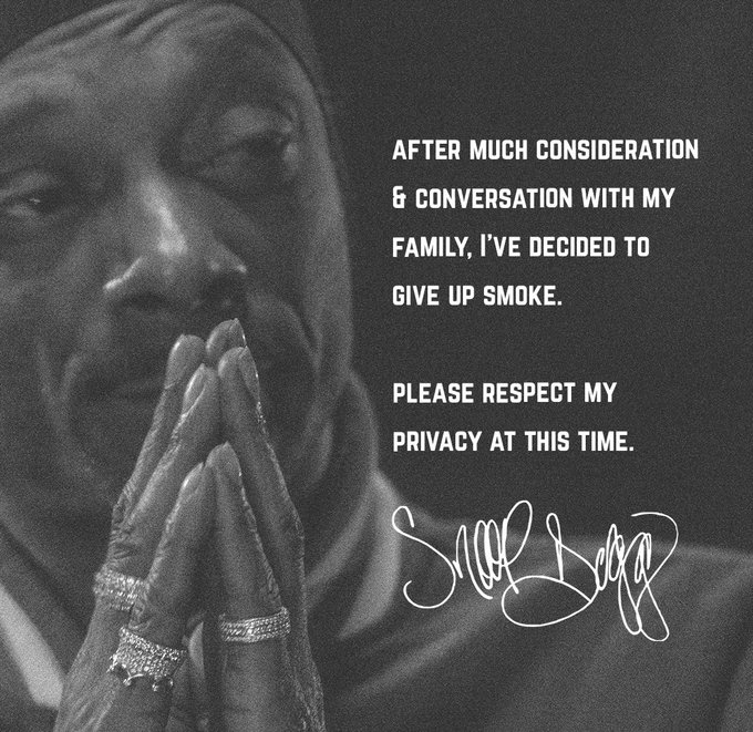 Snoop Dogg siqareti \\\"atdı\\\"