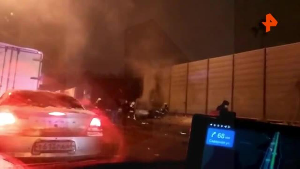 Dəhşətli qəza kameraya düşdü: 2 nəfər öldü 