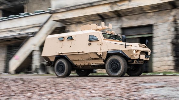 Ermənistan yeni fransız silahları aldı