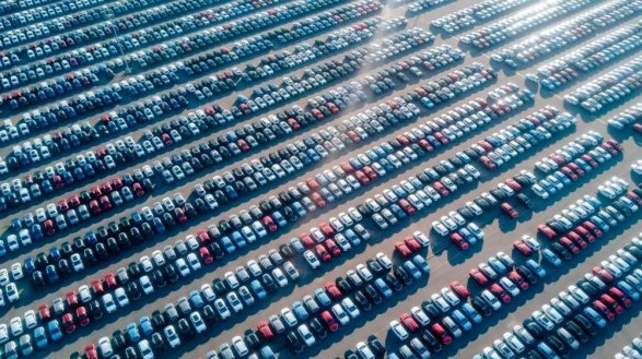 Çin qlobal avtomobil bazarında liderdir