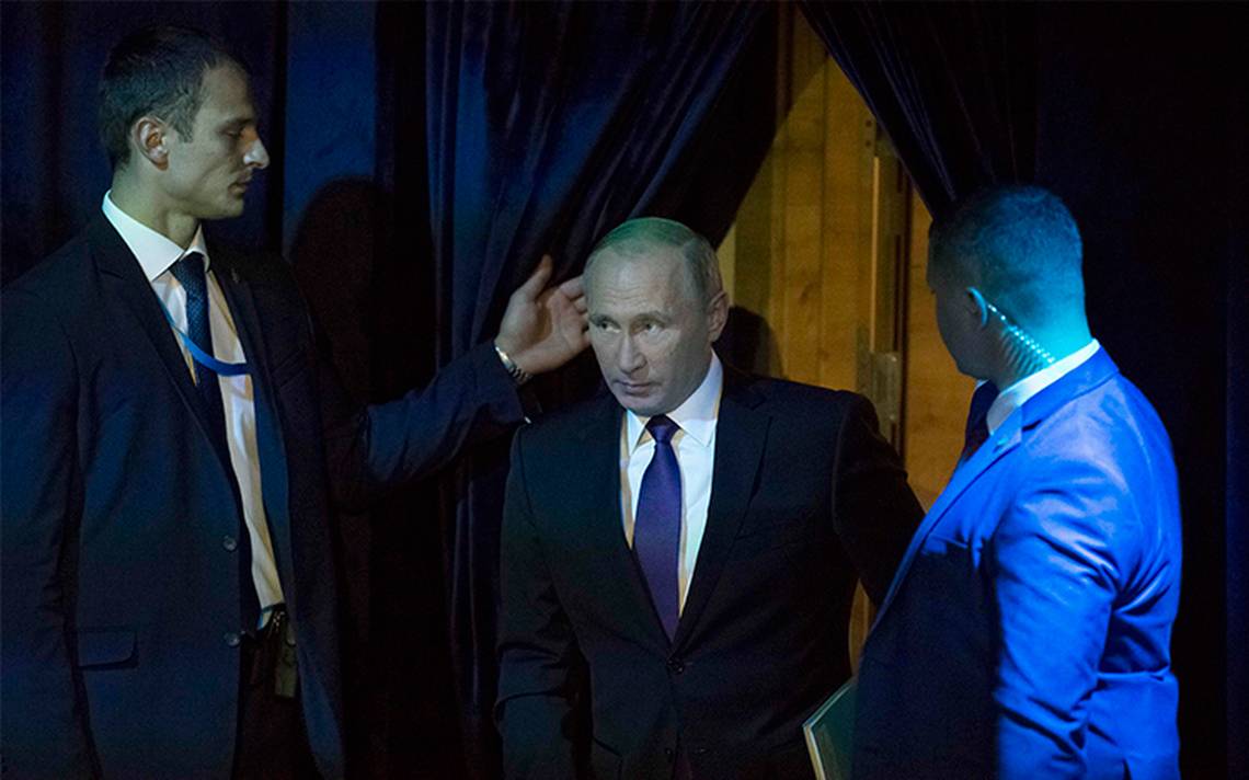 Putin  MDB dövlət başçılarının qeyri-rəsmi sammitinə gedib