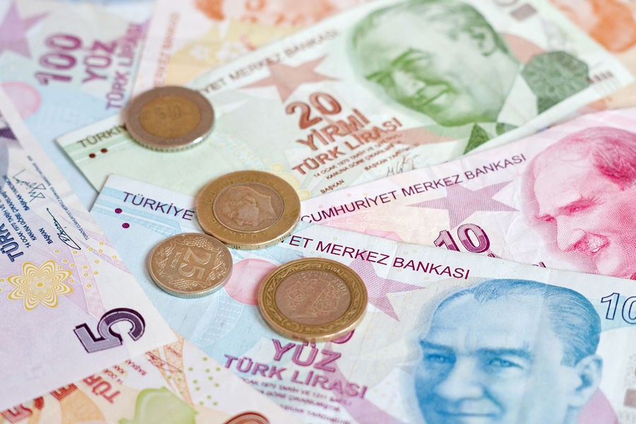 Türk lirəsi bütün zamanların ən aşağı səviyyəsinə çatıb