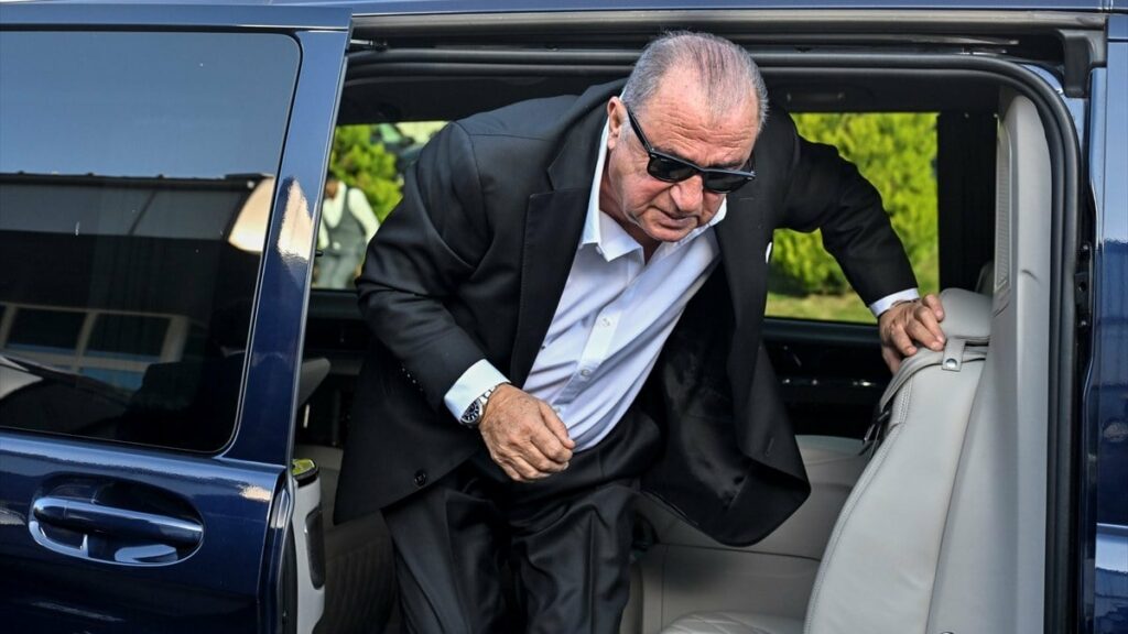 Fatih Terim \\\"Panatinaikos\\\"dan 1 milyon avro alacaq