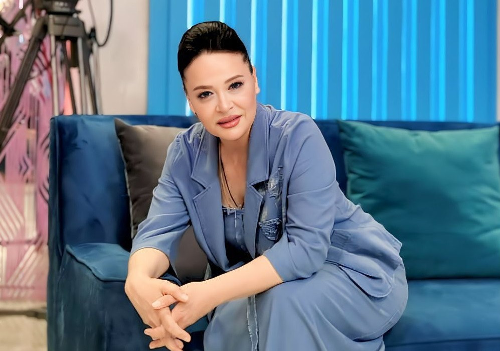 Mehriban Xanlarova işdən çıxarıldı