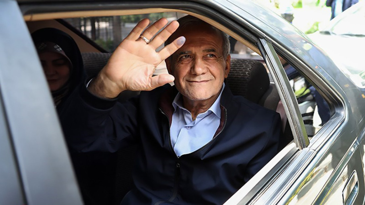 İran prezidentindən Zəngəzur dəhlizi AÇIQLAMASI
