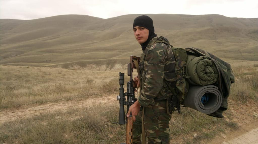 Arzusu general olmaq idi: Məzarı Polad Həşimovla yanaşı düşdü   —   Şəhidin həyat yolu