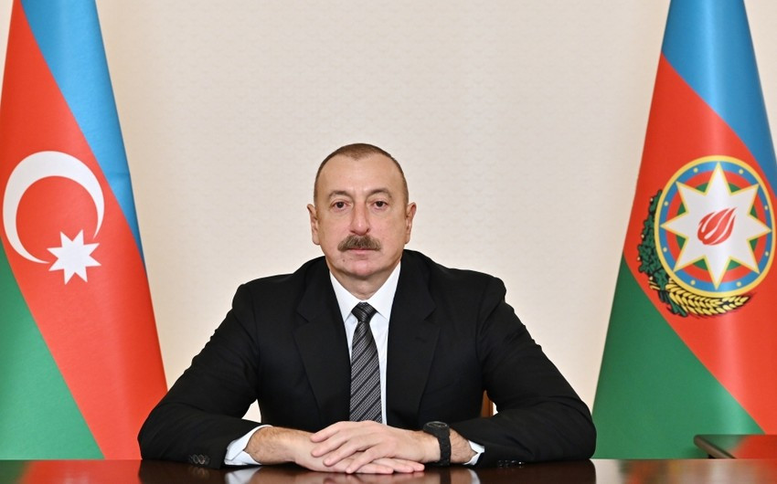 Prezident onları təltif etdi&nbsp; - ADLAR