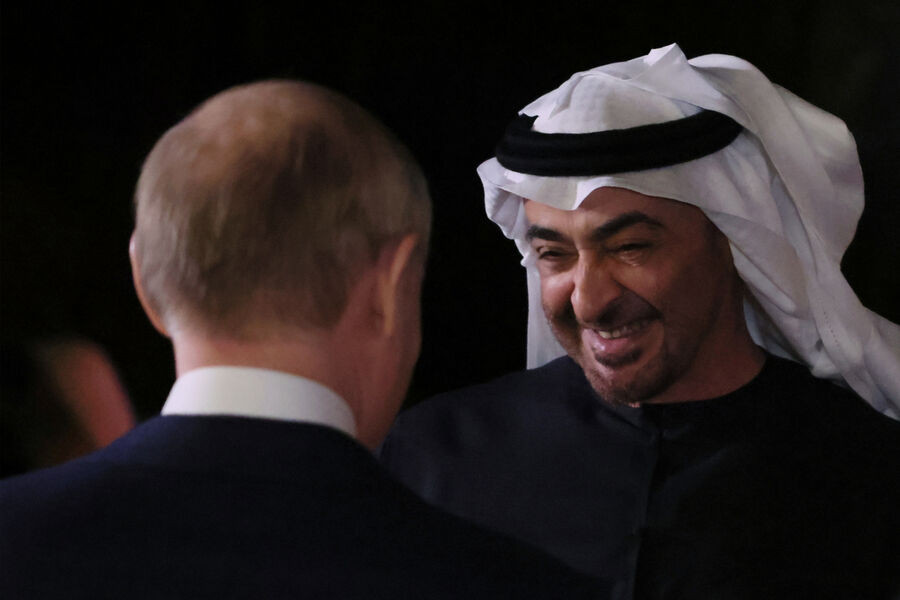 BƏƏ prezidenti Putinlə danışıqlar aparmaq üçün Moskvaya gələcək