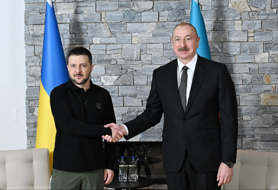 Volodimir Zelenski İlham Əliyevə zəng edi