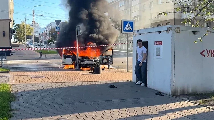 Tramp-Putin görüşündən bir neçə saat əvvəl PUA hücumu başladı 