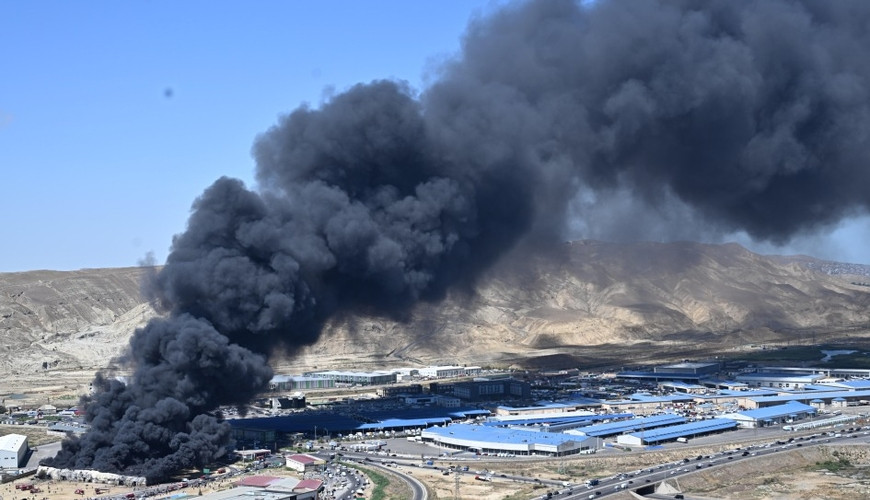 Maaşı verilməyən işçi fabriki yandırdı - VİDEO