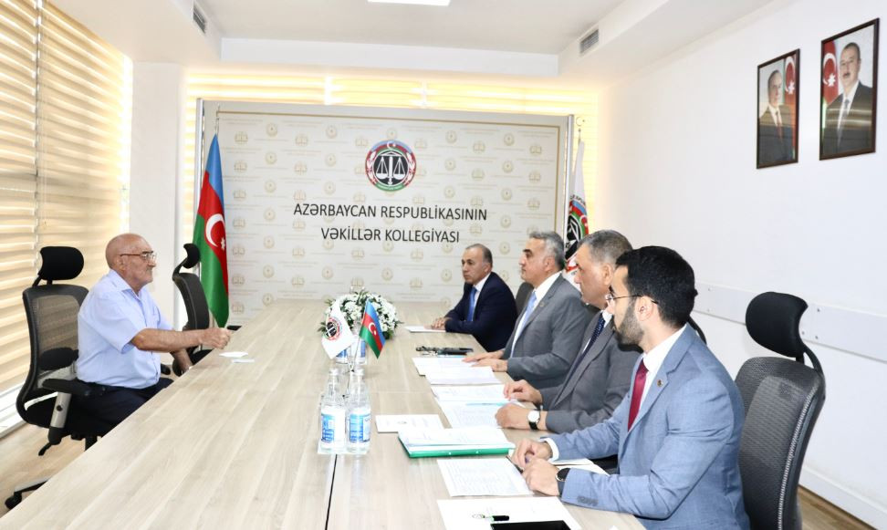 Vəkillər Kollegiyasının rəhbərliyi növbəti vətəndaş qəbulu keçirib&nbsp;
