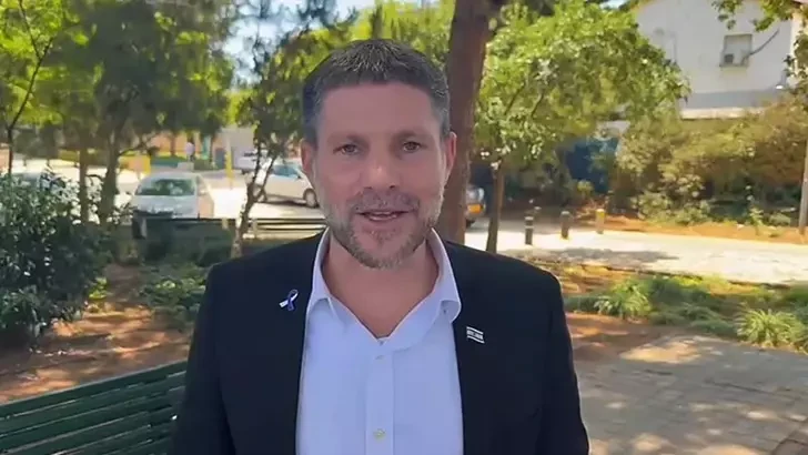 İsrailin maliyyə naziri : Qəzzadakı daşınmaz əmlakı&nbsp; ABŞ ilə bölüşəcəyik