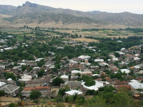 Marneulidə gürcü dilini bilməyən azərbaycanlı belə cəzalandırldı