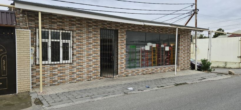 Obyekt və ev satılır - CƏMİ 90 MİN AZN-Ə