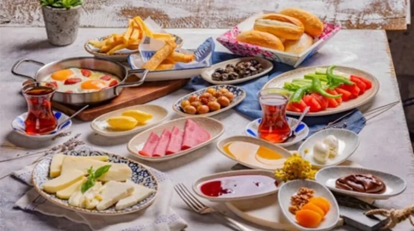 Səhər yeməyində bəh-bəhlə yeyirlər, fayda yox, zərər verirmiş&nbsp;