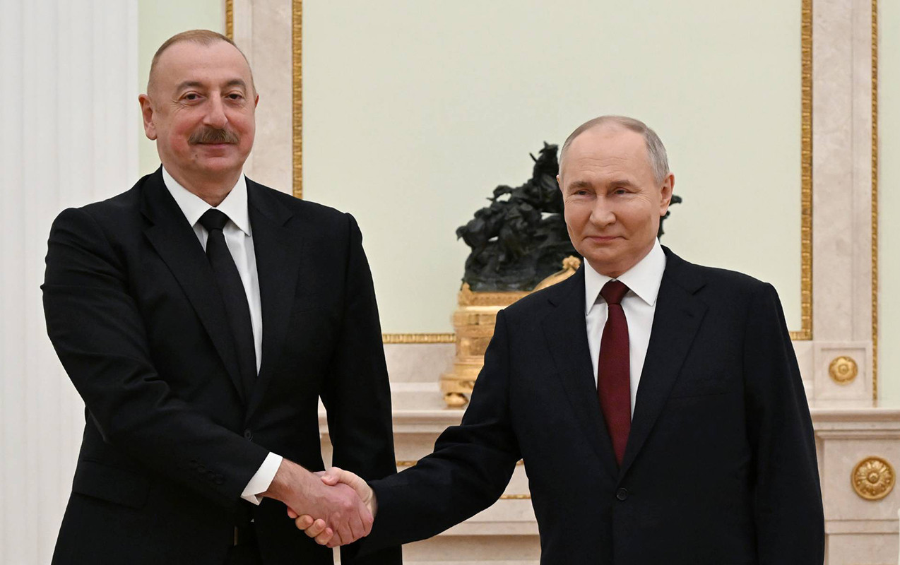 İlham Əliyev Putinlə telefonla danışdı&nbsp;