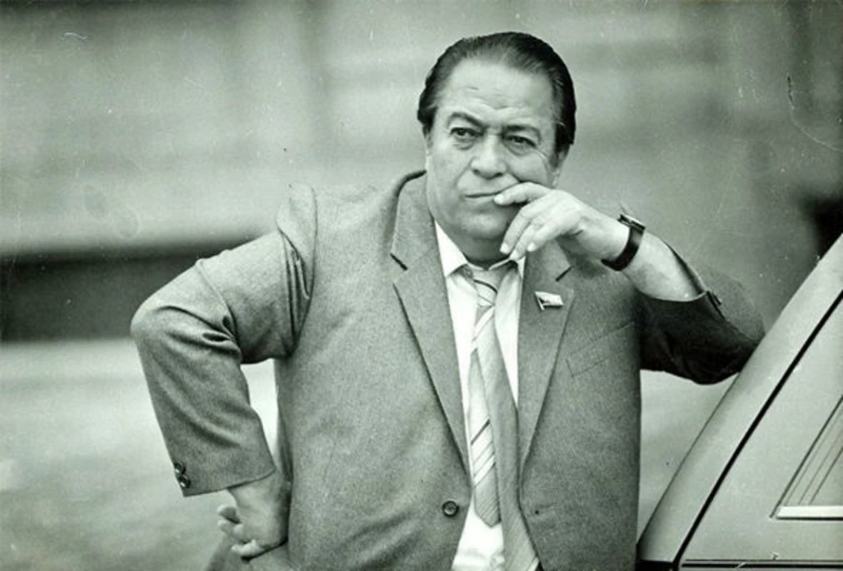 Əfsanəvi müğənnimizin ARXİV GÖRÜNTÜSÜ YAYILDI