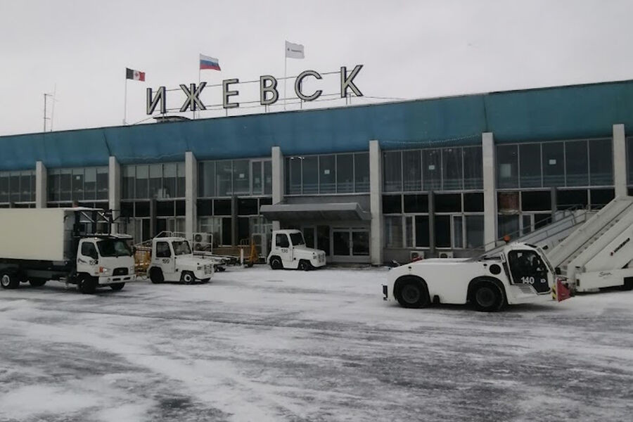 Rusiyaya uçanların nəzərinə! Bu hava limanı bağlandı